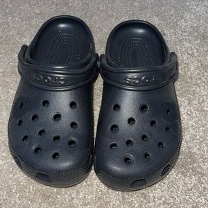 Black Crocs